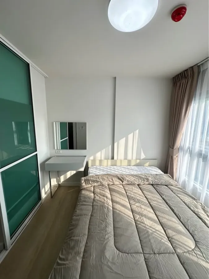 ให้เช่า D condo Ramkhamhaeng พร้อมเครื่องใช้ไฟฟ้าครบชุด + เฟอร์ครบเซต รีบจับจองก่อนพลาด
