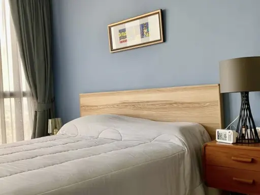 For rent: The Base Garden-Rama 9, fully furnished, all-inclusive. Just bring your suitcase and move in!