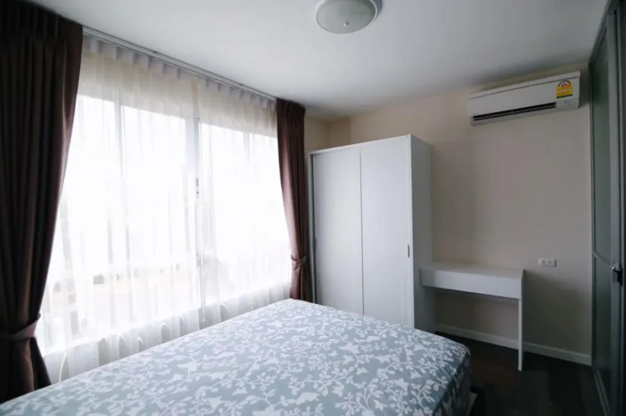 ให้เช่า DCONDO CAMPUS RESORT RANGSIT ห้องสวยมากก ตกแต่งอย่างดี ติดวอลเปเปอร์ทั้งห้อง รีบจองด่วนๆเลย