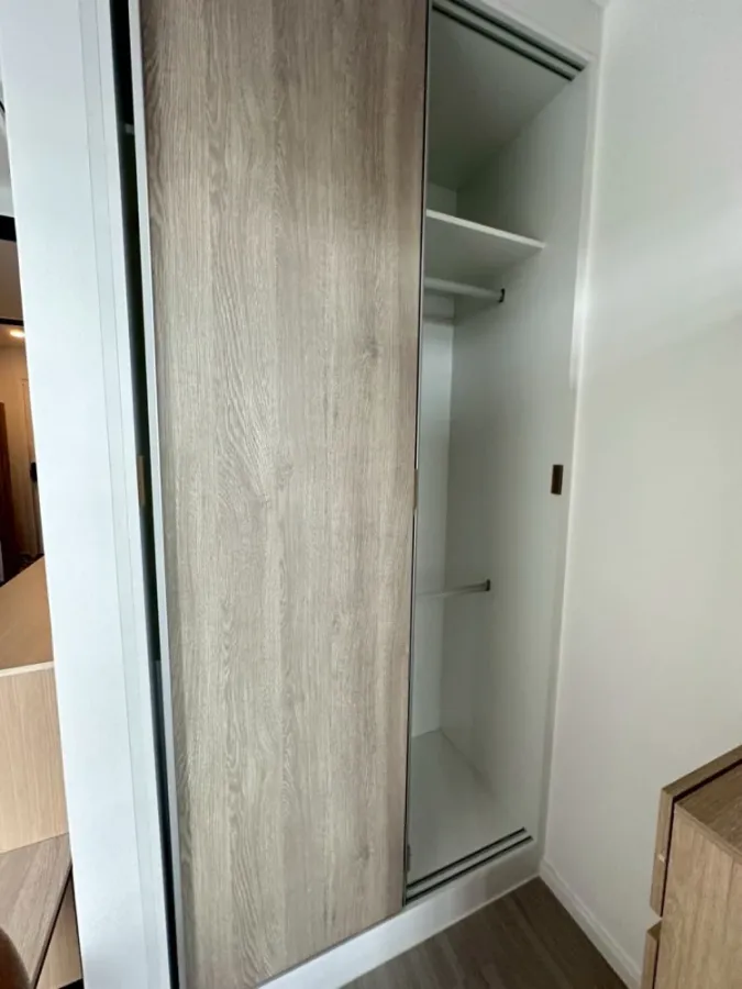 For rent: Denim Jatujak, Building A, 25th floor, very high, city view, bright room, very clean and comfortable, hurry and book now.