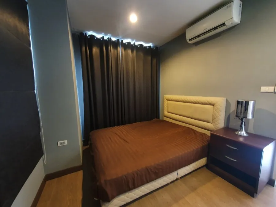 ขาย บีทีเอส เรสซิเด้นซ์ ห้องมุม 1 นอน ชั้น 18 วิวเมือง เฟอร์นิเจอร์ครบพร้อมอยู่ ถ้าไม่จองพลาดมาก