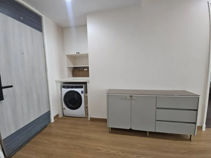 For rent: Supalai Premier Ratchathewi, 17th floor, fully furnished, very livable. Book now!