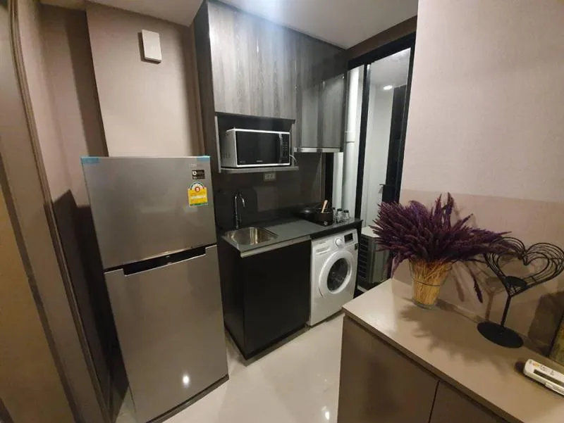 Condo for rent, Ashton Chula-Silom, beautiful room, soft sofa, fully furnished, ready to move in, do not miss it.
