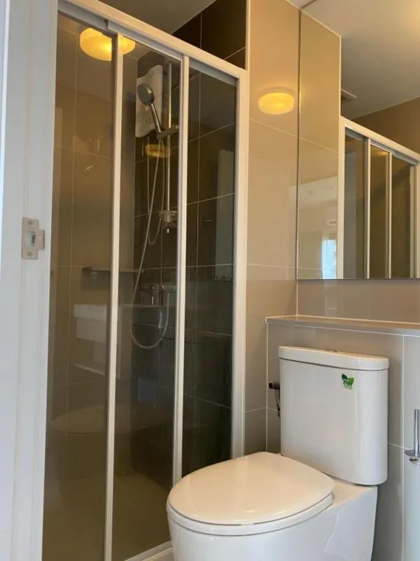 ให้เช่า Condo The Privacy พระราม 9 วิวเมือง ส่วนกลางจัดเต็มตกแต่งเรียบร้อยแล้ว พร้อมเข้าอยู่ได้ทันที