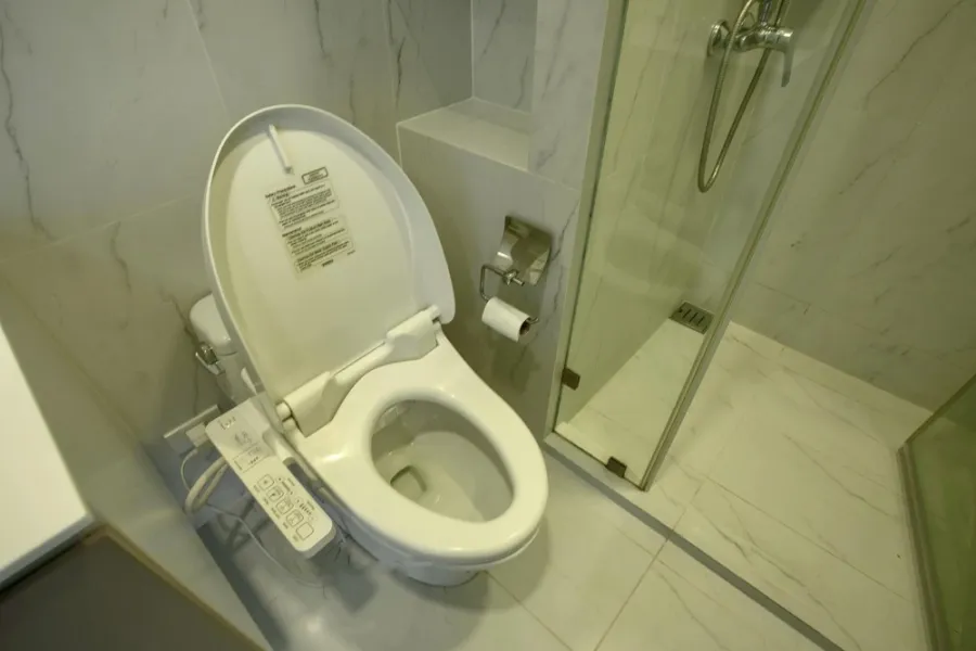 ปล่อย ขาย เช่า Chewathai Residence Asoke ห้องน่าอยู่ เฟอร์ เครื่องใช้ไฟฟ้าครบ ราคาดี จองเลยจ้า