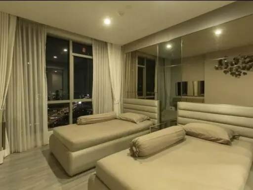 ให้เช่า The Room Rama 4 ชั้นสูง วิวสวย ห้องตกแต่งน่าอยู่มาก พร้อมสิ่งอำนวยความสะดวกครบครัน จองเลย images