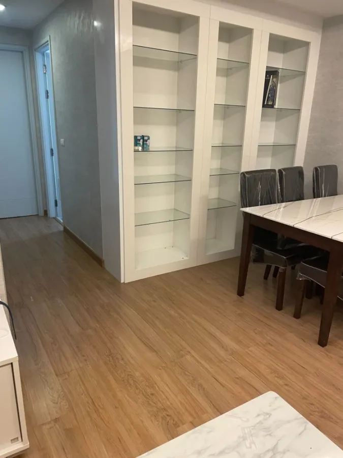 Condo for sale/rent, True Thonglor, spacious room. Nicely decorated Plus complete furniture Just come and move in.