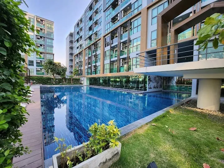 Condo for sale, The Excel Hideaway Sukhumvit 50, beautifully decorated, fully built-in, ready to move in, ready to move in.