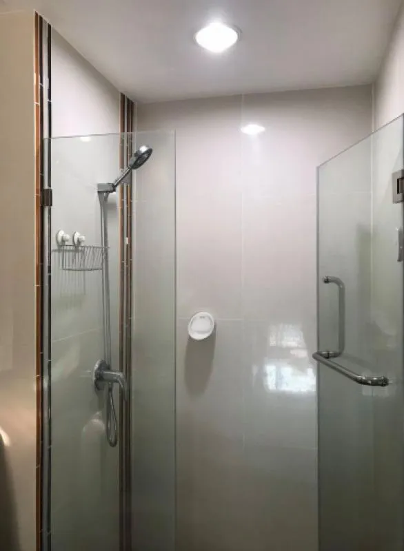 Condo for sale, Chateau In Town Sukhumvit 62/1 Phase 2, 5th floor, fully furnished, very good value.