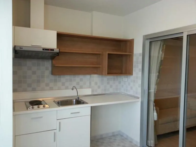 For rent, Centric Scene Ratchavipha, beautiful room, ready to move in, complete facilities, don't wait, book now.