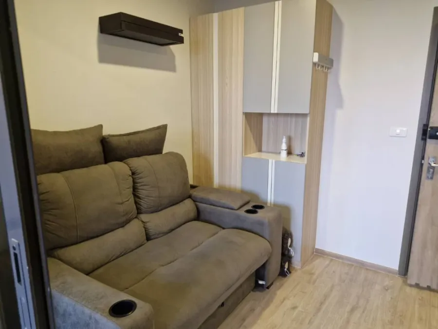 Condo for rent, Ideo O2, ready to move in, fully furnished, spacious room. Book now!