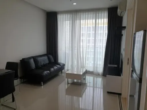 Rent TC green condo, RAMA 9