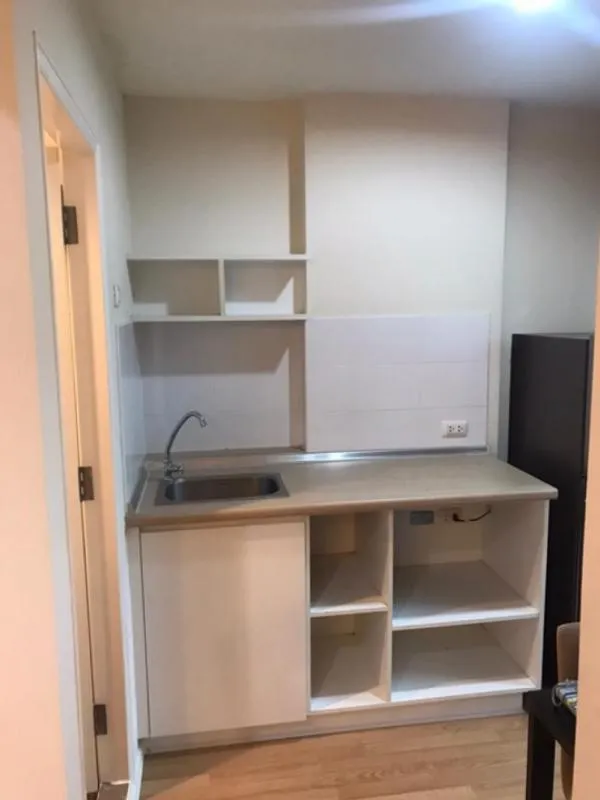 Quick sale! Condo Lumpini Ville On Nut - Phatthanakan, fully furnished, beautiful location, hurry up!