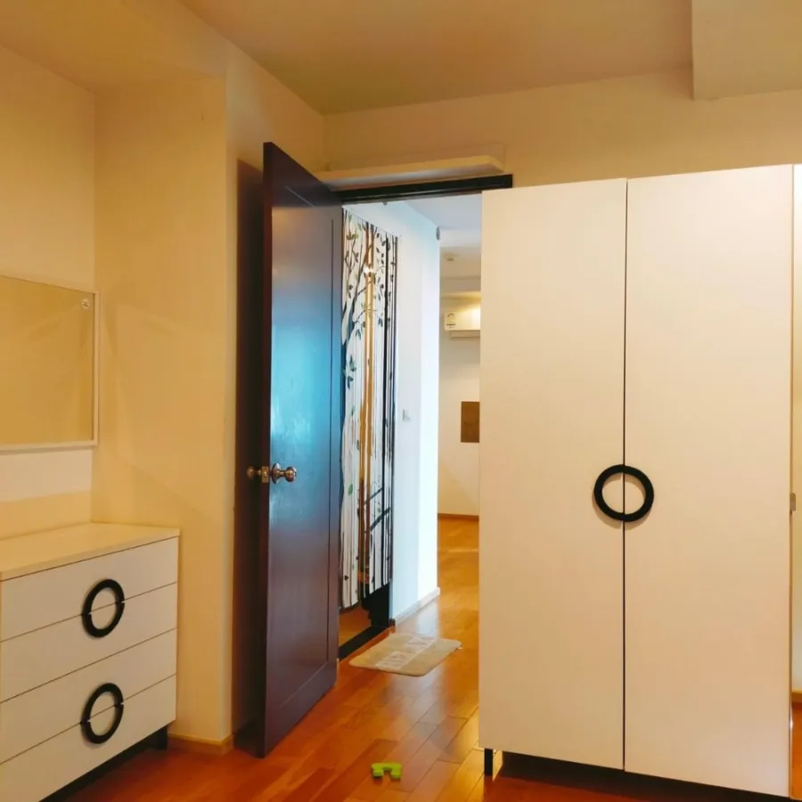 For rent, The Line Phaholyothin Park, corner room, decorated ready to move in Hurry up to reserve it.