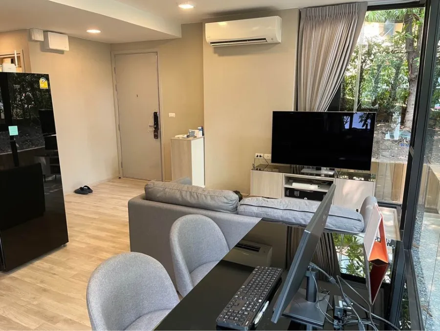 Sale Quintara Arte Sukhumvit 52, 2nd floor, spacious room with nice and stylish decoration. If you can't make a reservation, hurry up.