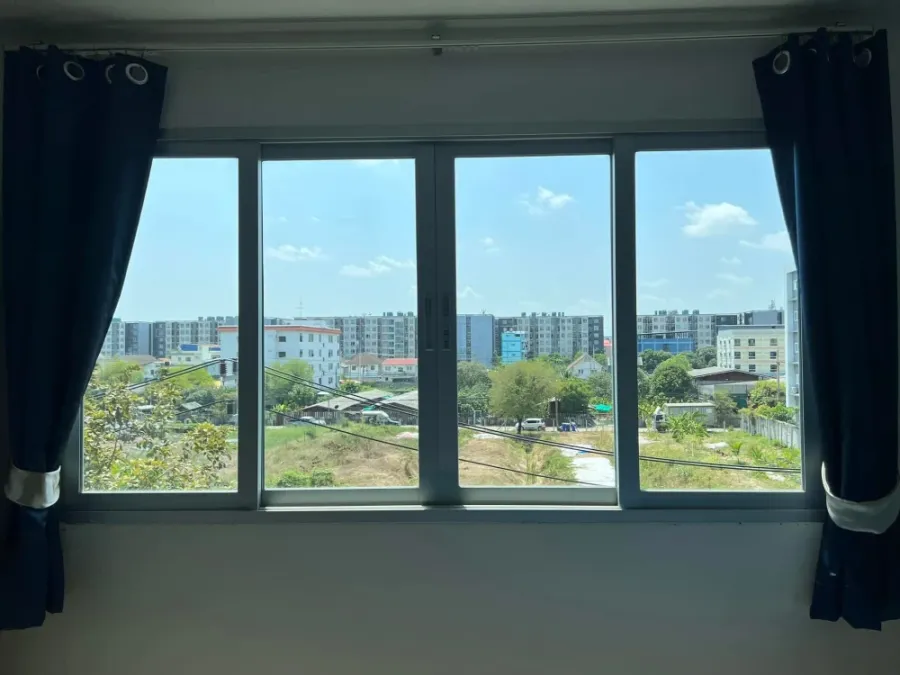 D Condo Onnut-Suvarnabhumi, 4th floor, fully furnished, available for rent. Book now!