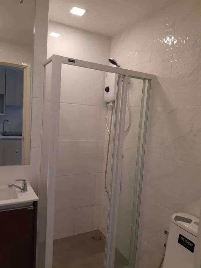 Condo for rent, Wynn Ladprao-Chokchai, 4 nice rooms, spacious size, fully furnished, good price, don't miss it.