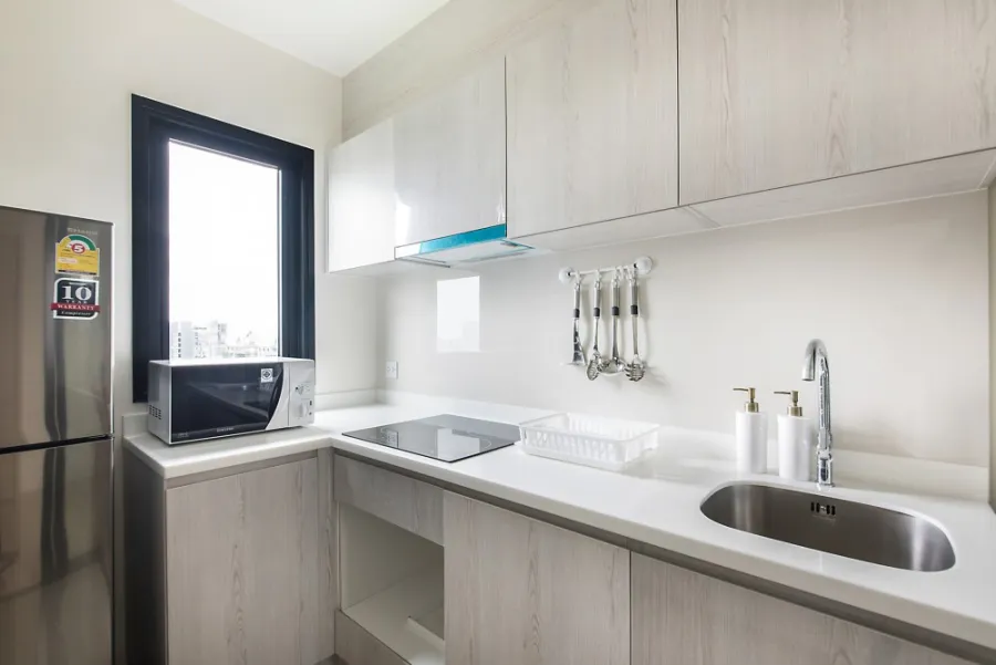 Condo for rent / saleLife Asoke, beautiful room, fully furnished, ready to move in. Don't miss it.
