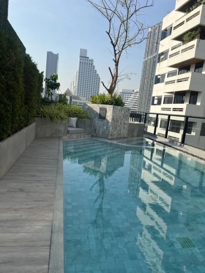 ขาย ให้เช่า!! คอนโด วาลเด้น อโศก ชั้น 8 ห้องสวย เฟอร์นิเจอร์ครบครัน พร้อมเข้าอยู่ได้ทันที ห้ามพลาด!!