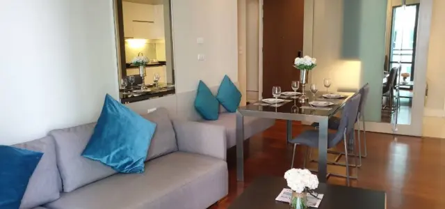 ขาย ให้เช่า คอนโด Bright Sukhumvit 24 1 นอน ห้องกว้างมาก มาพร้อมเฟอร์นิเจอร์อย่างดี จองเลย images