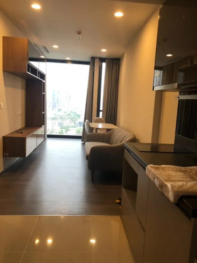 For rent, Oka House Sukhumvit 36, 20th floor, beautiful view, swimming pool. Comes with complete decorations. Reserve now.