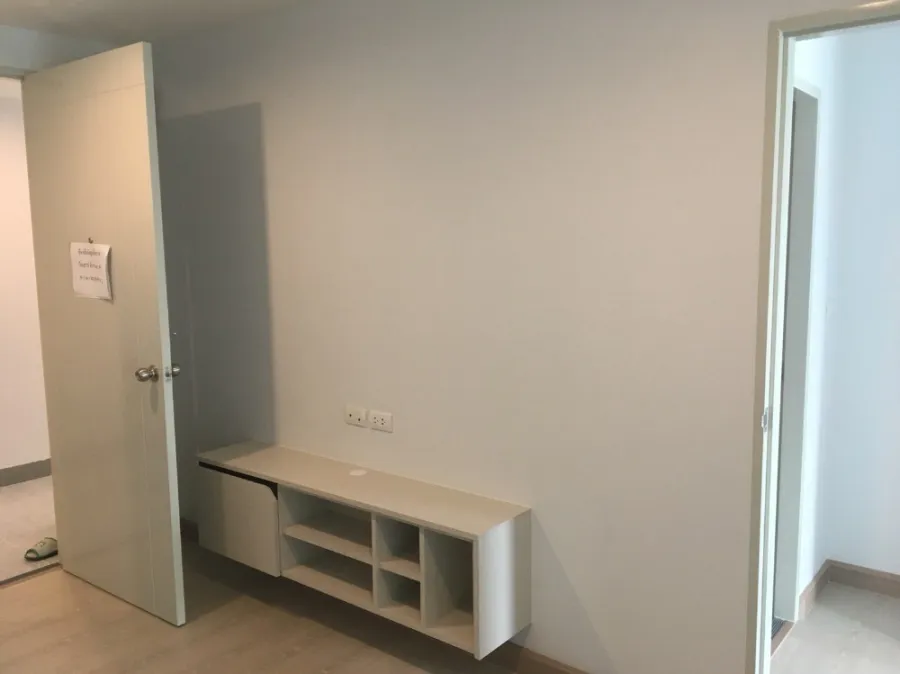 ขาย เดอะ คิทท์ พลัส สุขุมวิท 113 ชั้น 3 Fully Furnished แต่งครบ พร้อมอยู่ สนใจรีบจองเลย ห้ามพลาด