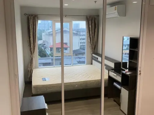 For rent, Regent Home Bangson Phase 2, Building B, 6th floor, separated room Parking is available Book in advance