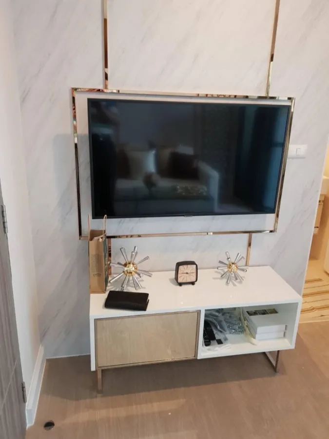ขาย คอนโด Metro Luxe รัชดา ห้องแต่งสวย ดูดี มีสไตล์สุดๆ กำแพงบิ้วอินสุดแจ่ม ห้ามพลาด จองเลย