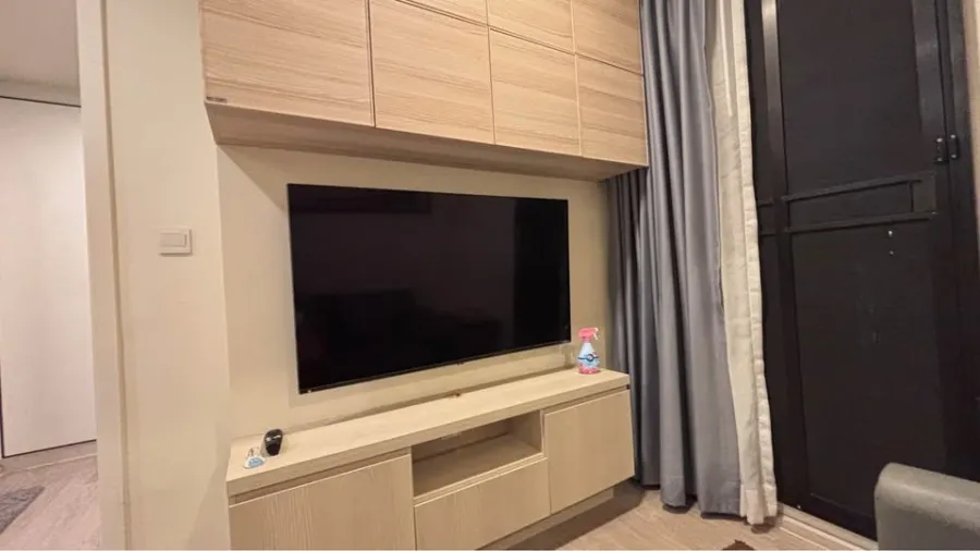 For sale, for rent Maestro 03 Ratchada - rama 9, very private, few units, bedrooms not attached to anyone, very quiet, don't miss it.