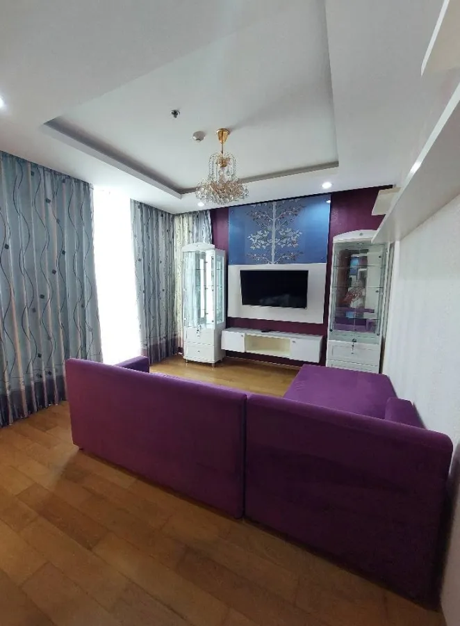 For sale: The Breeze Narathiwat, with a view of the Chao Phraya River and Bangkok, beautifully decorated, tightly built-in, interested in booking now.