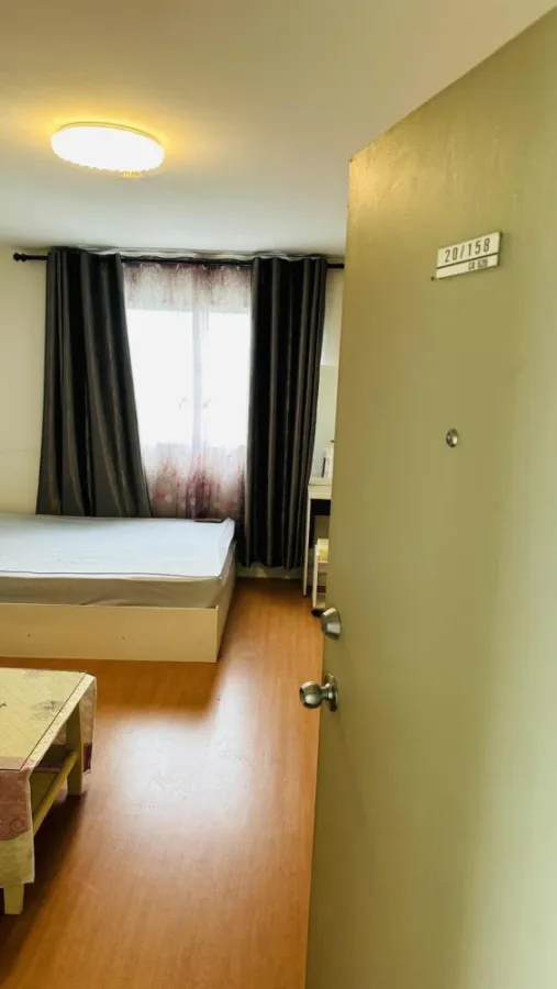 For rent: Lumpini Township Rangsit Klong 1, corner unit, quiet area, 6th floor, fully furnished. Book now!