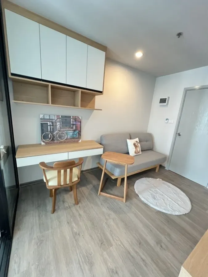 ให้เช่า Regent Home Wuttakat ห้องชั้นสูง เฟอร์รพ้อม ราคาสบายกระเป๋า จองเลย
