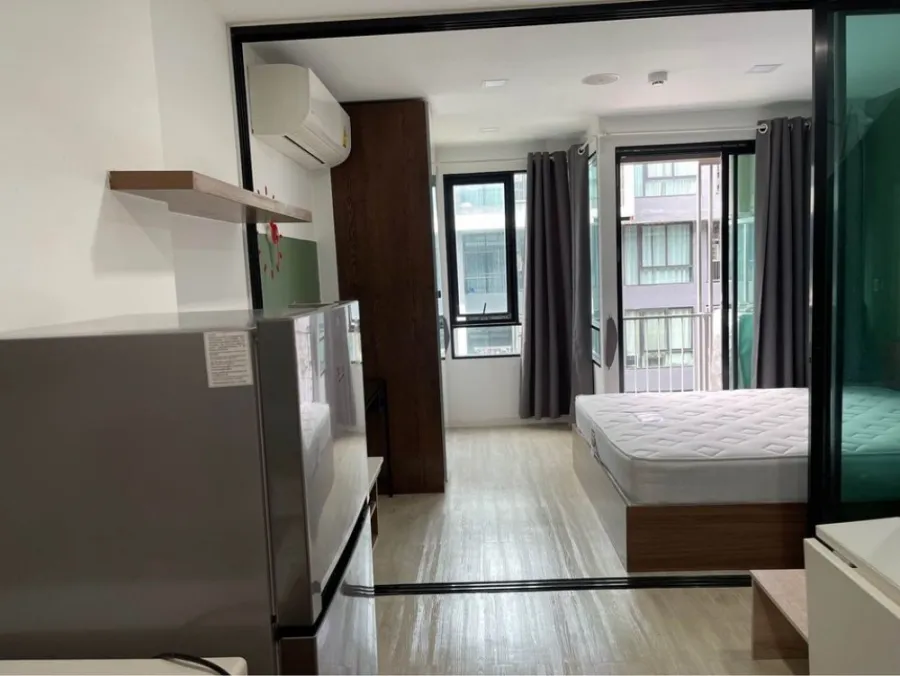 For rent!! Condo Atmoz Lakeside Ladprao 71, 6th floor, Building D, fully furnished. Ready to move in, don't miss it!!