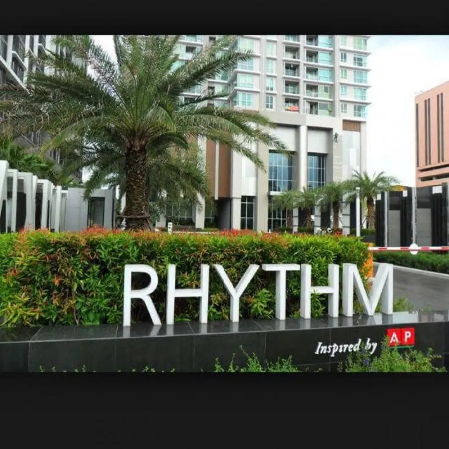 ขาย คอนโด Rhythm รัชดา สิ่งอำนวยตความสะดวกเพรียบพร้อม เฟอร์นิเจอร์ของตกแต่งจัดเต็ม จองเลยนะ