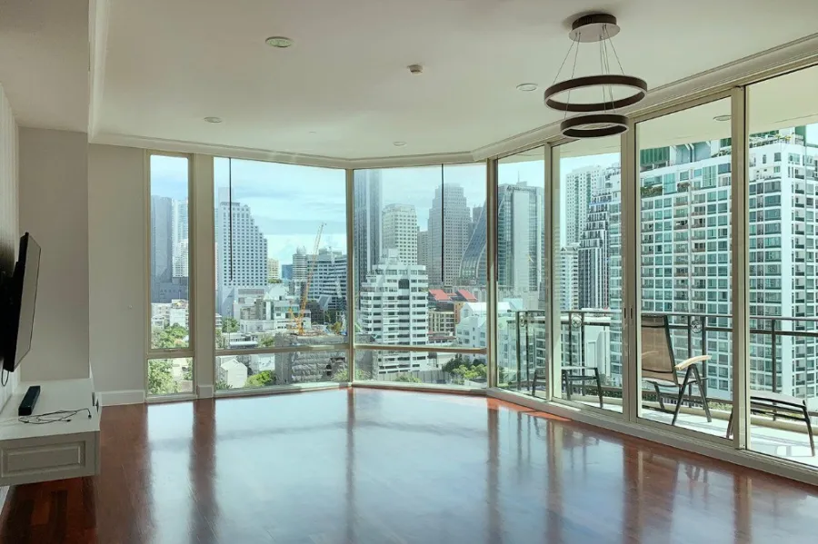 Condo for rent, Royce Private Residence, beautiful room, good location, city view, don't wait