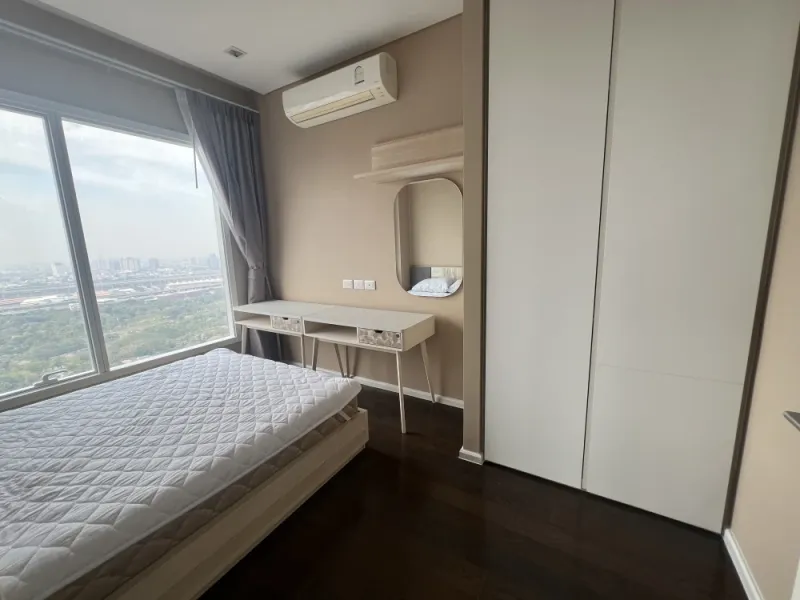 ให้เช่า คอนโด The Saint Residences ห้องพร้อมอยู่ กว้างขวางอยู่สบาย หิ้วกระเป๋าใบเดียวมาได้เลย++