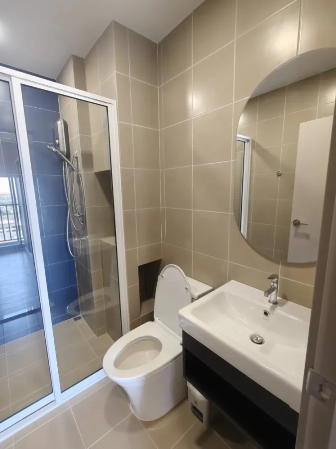 Plum Condo New West for rent, 12th floor, near the garden, corner unit next to the stairs (quiet), fully furnished with appliances.