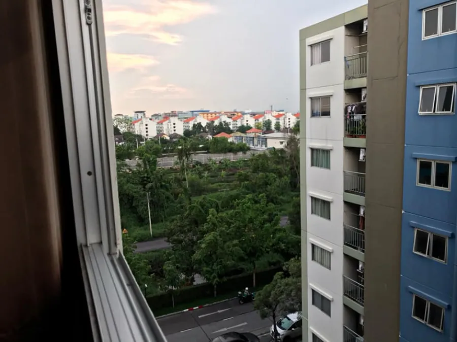 This room is very recommended. Condo for rent, Lumpini Township, Rangsit, Khlong 1, nice room, beautiful view, book quickly.