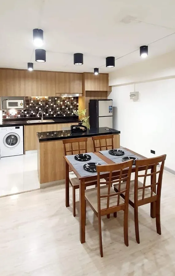 For sale/rent Victoria Lakeview Condominium, very spacious room, very comfortable sofa. Nicely decorated, don't miss it.