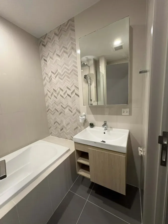 ขายด่วนๆ Oka Haus Sukhumvit 36 ห้องน่าอยู่ ชั้น 30 ได้วิวสูง สะดวกครบจบที่นี่ มาเป็นเจ้าของได้แล้ววันนี้