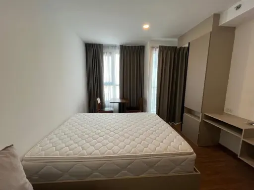 For rent: The Origin Ram 209 Interchange, 19th floor, fully furnished, nice to live in, book now, don't miss out.