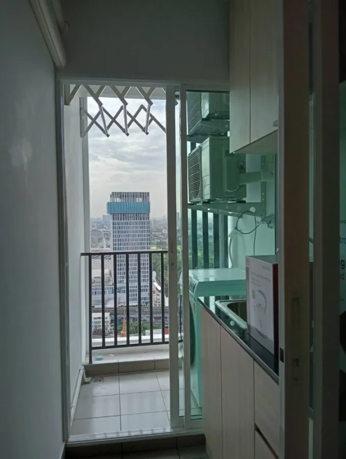 Urgently for rent, Regent Home Bangna, fully furnished room, great price, come and reserve now, don't miss out!