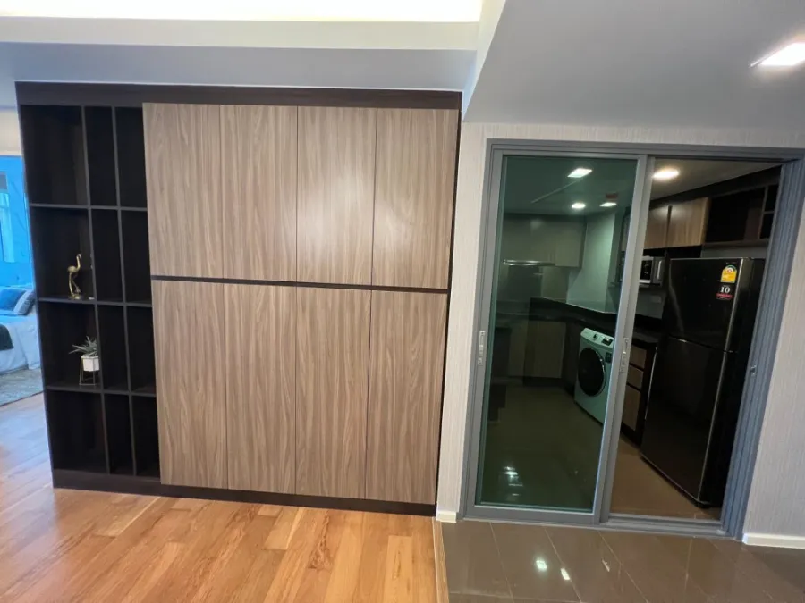 Condo for rent, Focus at Ploenchit, spacious room, 3rd floor, beautiful decoration, ready to move in. Don't wait!!