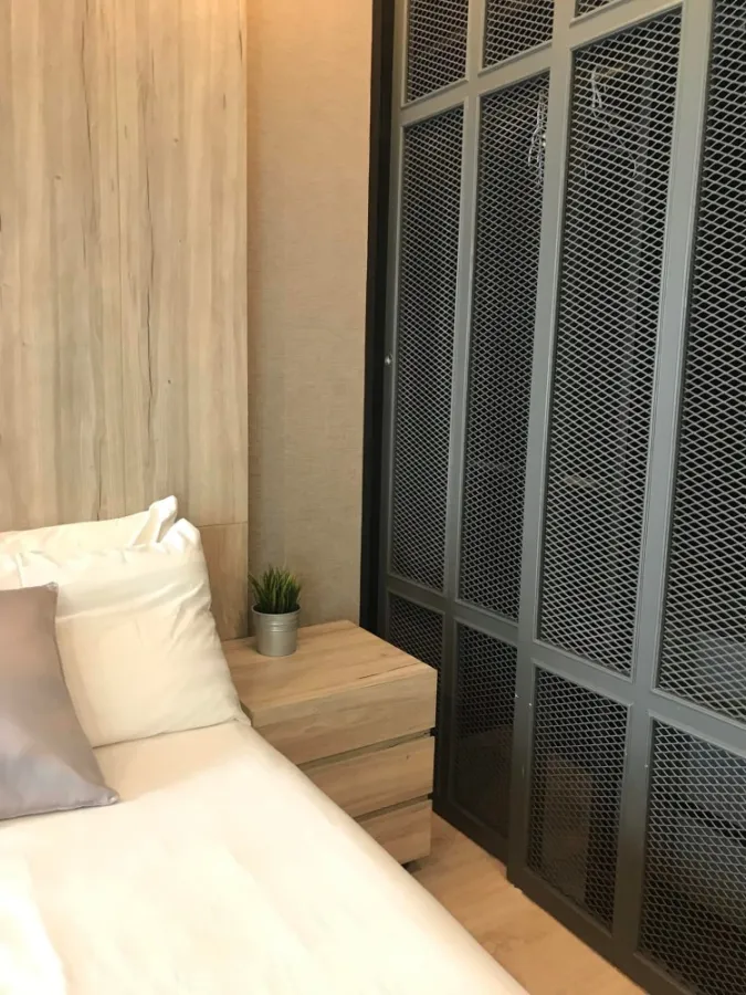For rent IDEO Q Chula-Samyan, 35th floor, Fully Furnished, plus you can sleep and see beautiful city views. Enjoy this. Book quickly.