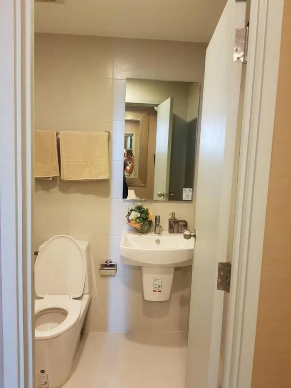Sell ​​/ rent urgently !! Ideo Mobi Sukhumvit Eastgate Condo, beautiful room, luxury decoration, fully furnished, ready to move in, book now !!