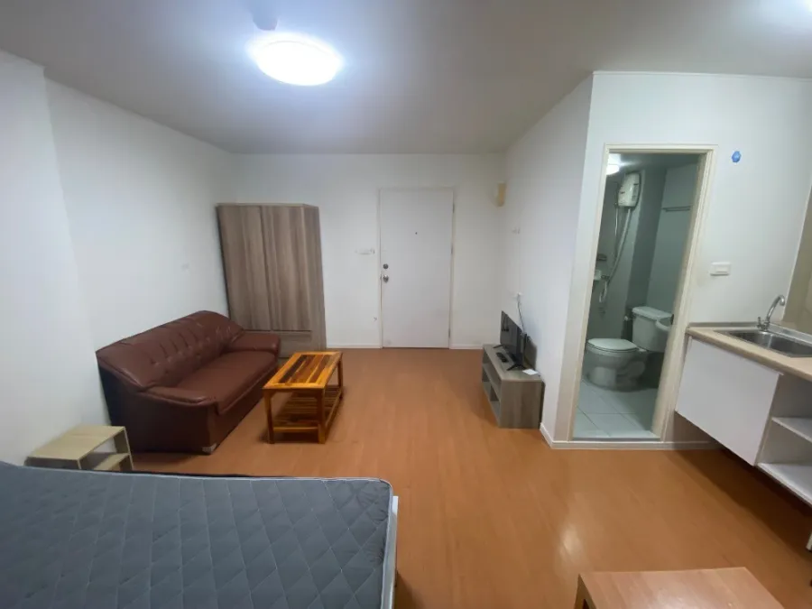 For rent: Lumpini Township Rangsit Khlong 1, 8th floor, top floor, quiet, good ventilation, fully furnished, reserve now.