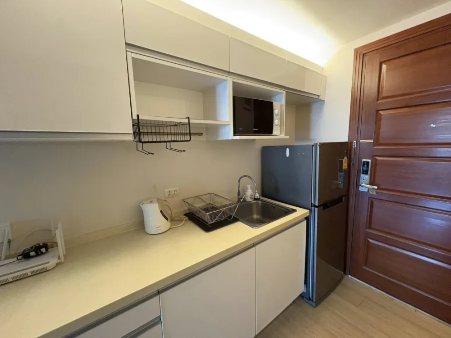 ให้เช่า คอนโด Emerald Residence รัชดา ห้องพร้อมอยู่ พื้นที่ใช้สอยเยอะ ราคาดี จองเลย