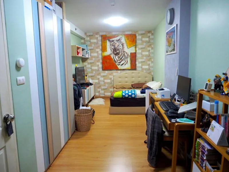 ขายห้องศุภาลัย ปาร์ค@รัชโยธิน ห้องอยู่ก่อนห้องมุม วิวถนนรัชดาภิเษก ตรงข้าม SCB Park ตกแต่งครบ