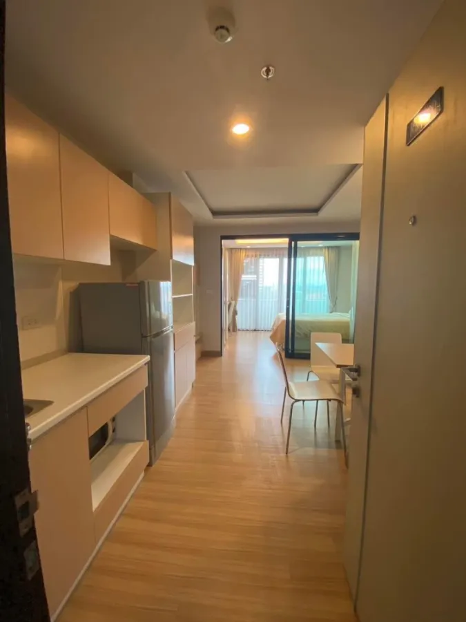 For sale 88 the terminal Sirindhorn-Pinklao The room is divided into proportions. The big bed is thick and comfortable to sleep on. A place you should