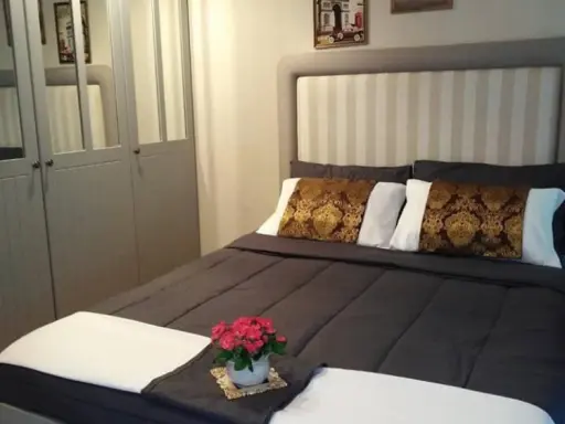 Condo for rent, The Editor, fully furnished Ready to move in immediately, near the train station, great location images